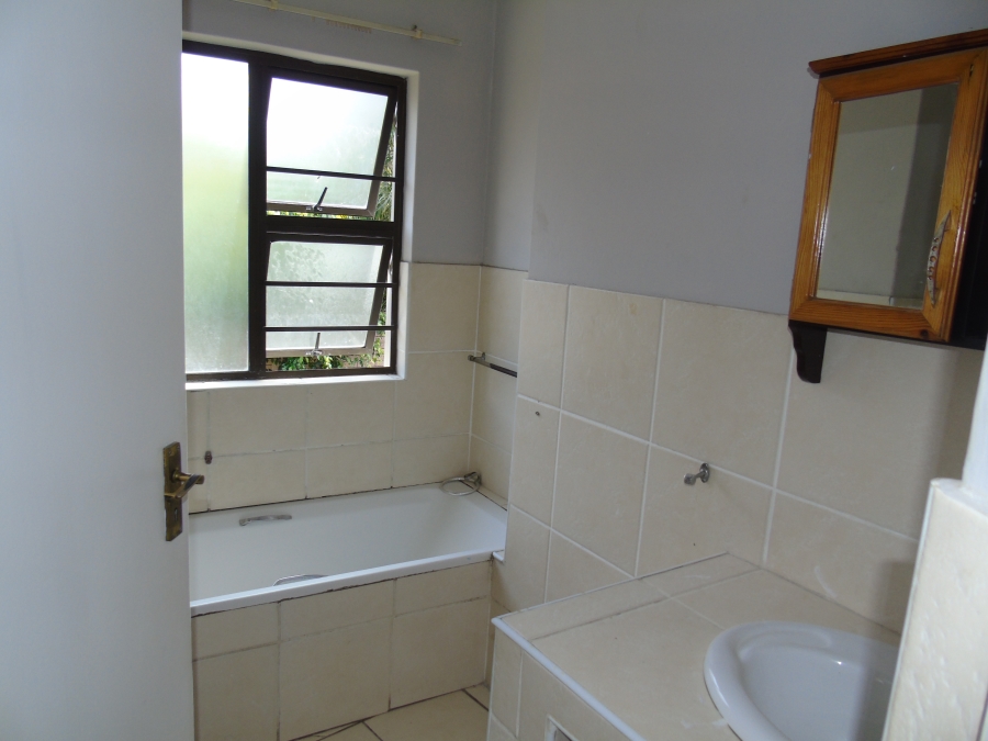 3 Bedroom Property for Sale in Abbotsford Eastern Cape